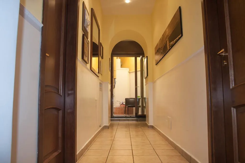 B&B Del Corso Naples 2*,