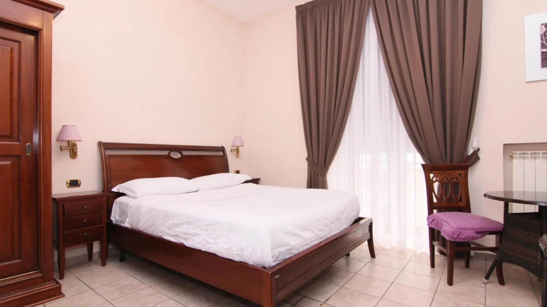 B&B Del Corso Naples Bed & Breakfast